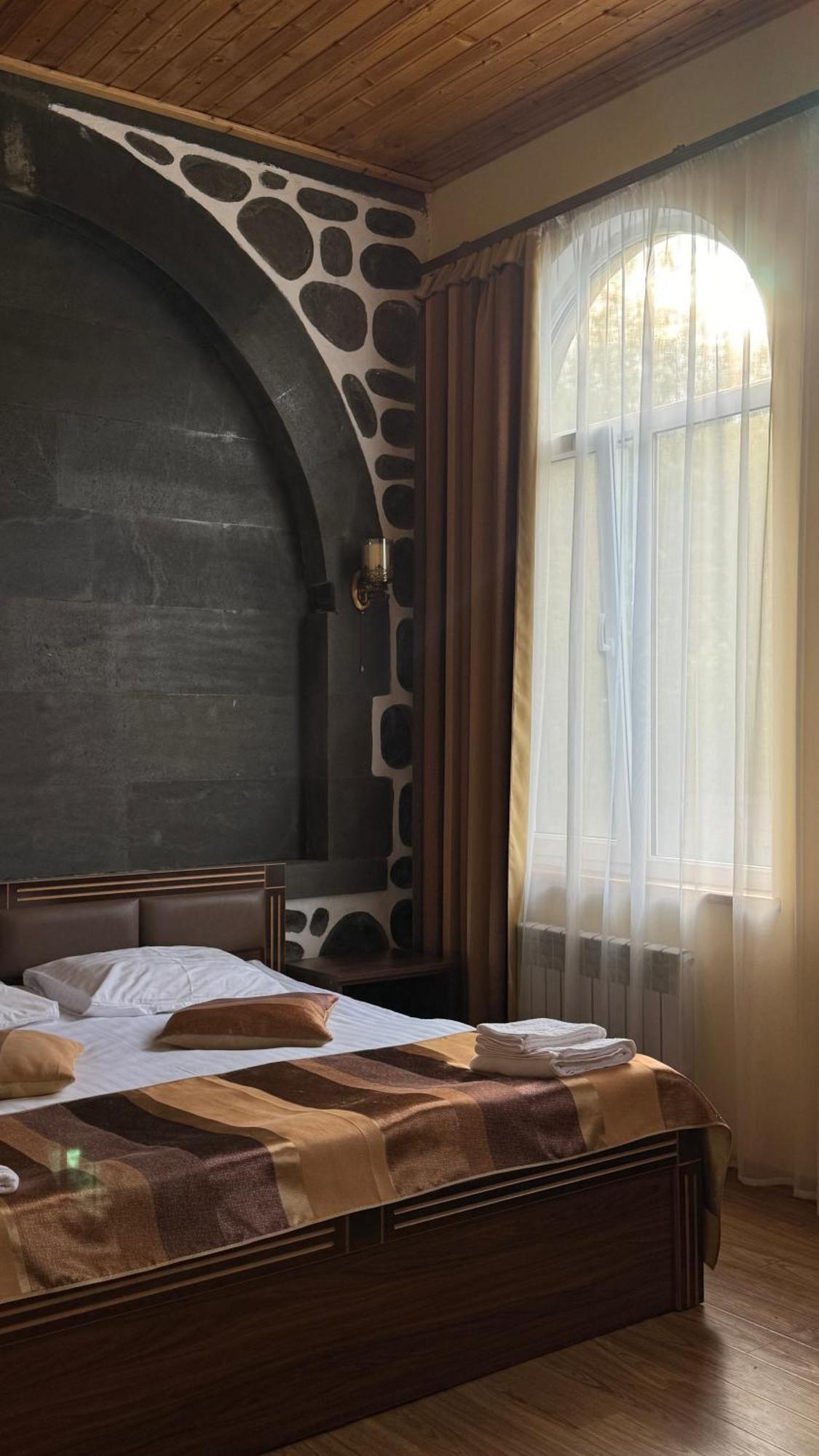 Kirch Hotel & Restaurant Goris Esterno foto