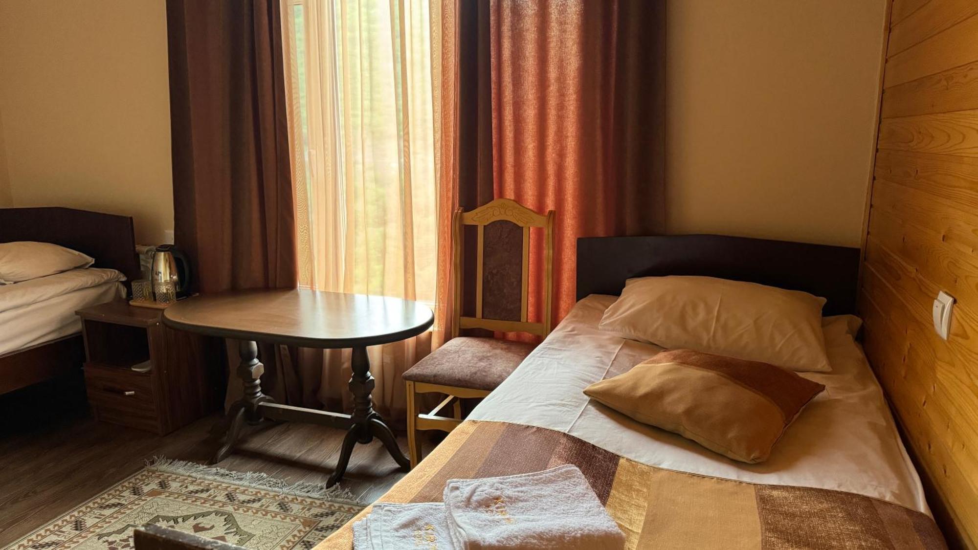 Kirch Hotel & Restaurant Goris Esterno foto