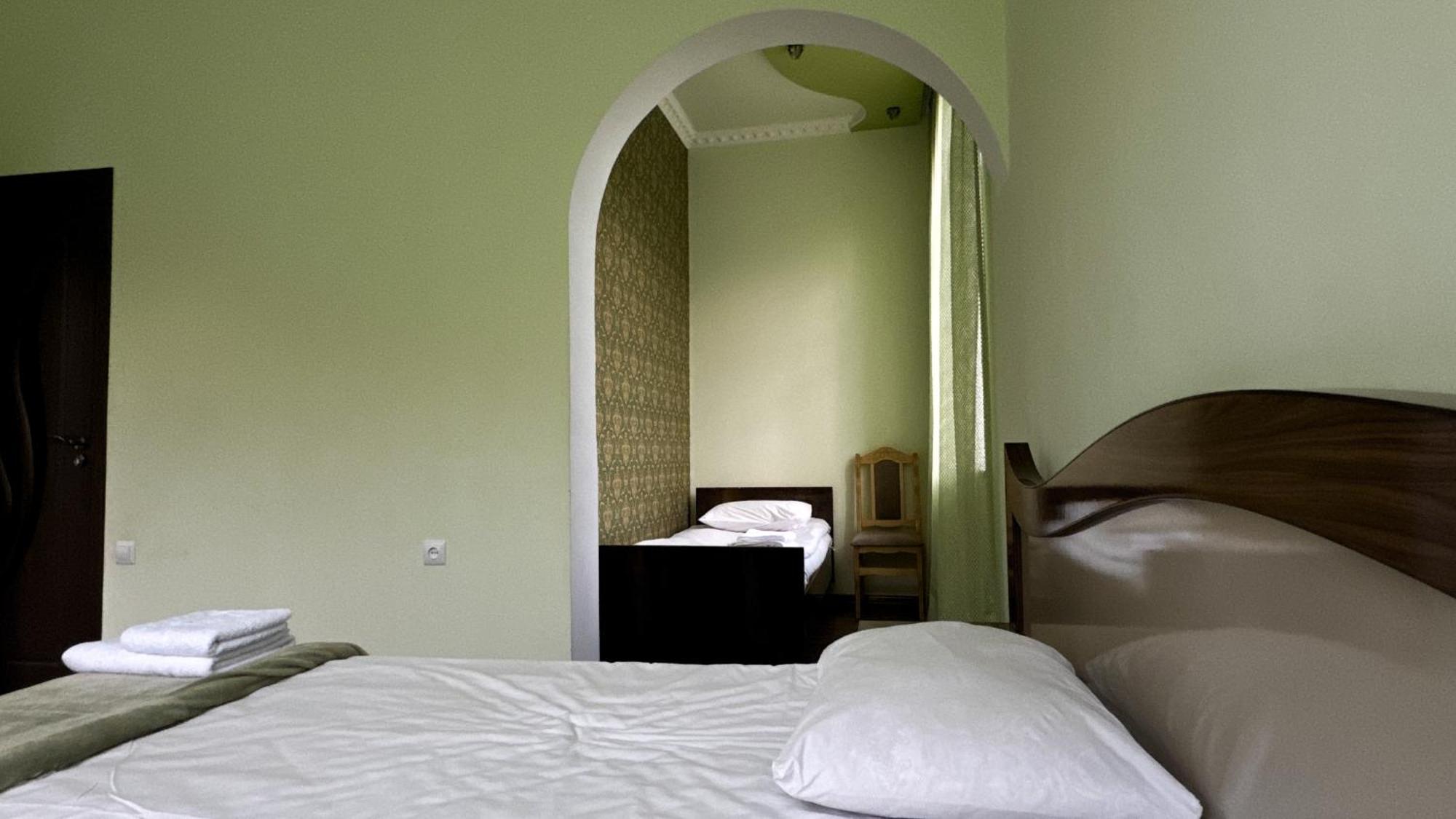 Kirch Hotel & Restaurant Goris Esterno foto