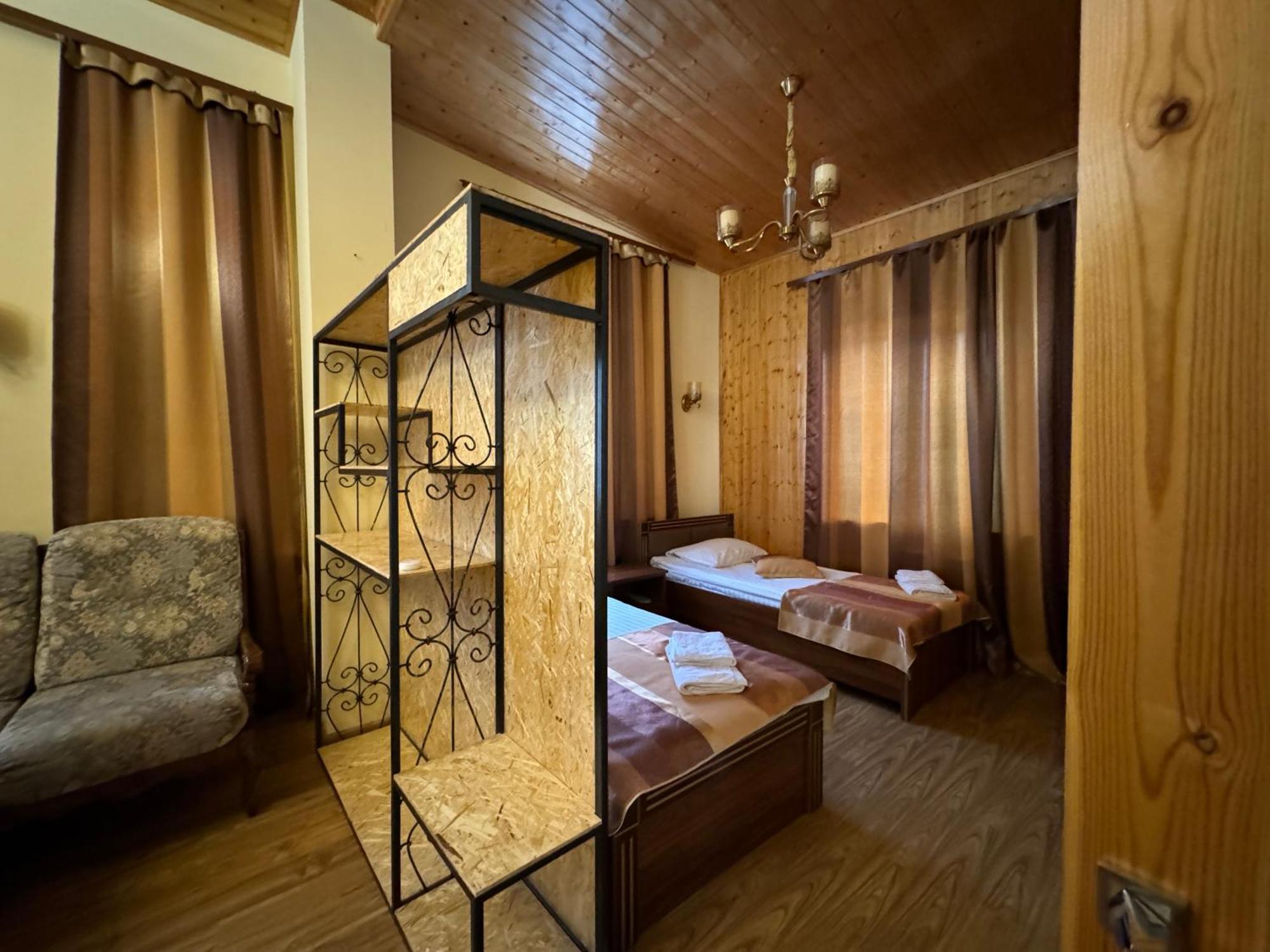 Kirch Hotel & Restaurant Goris Esterno foto
