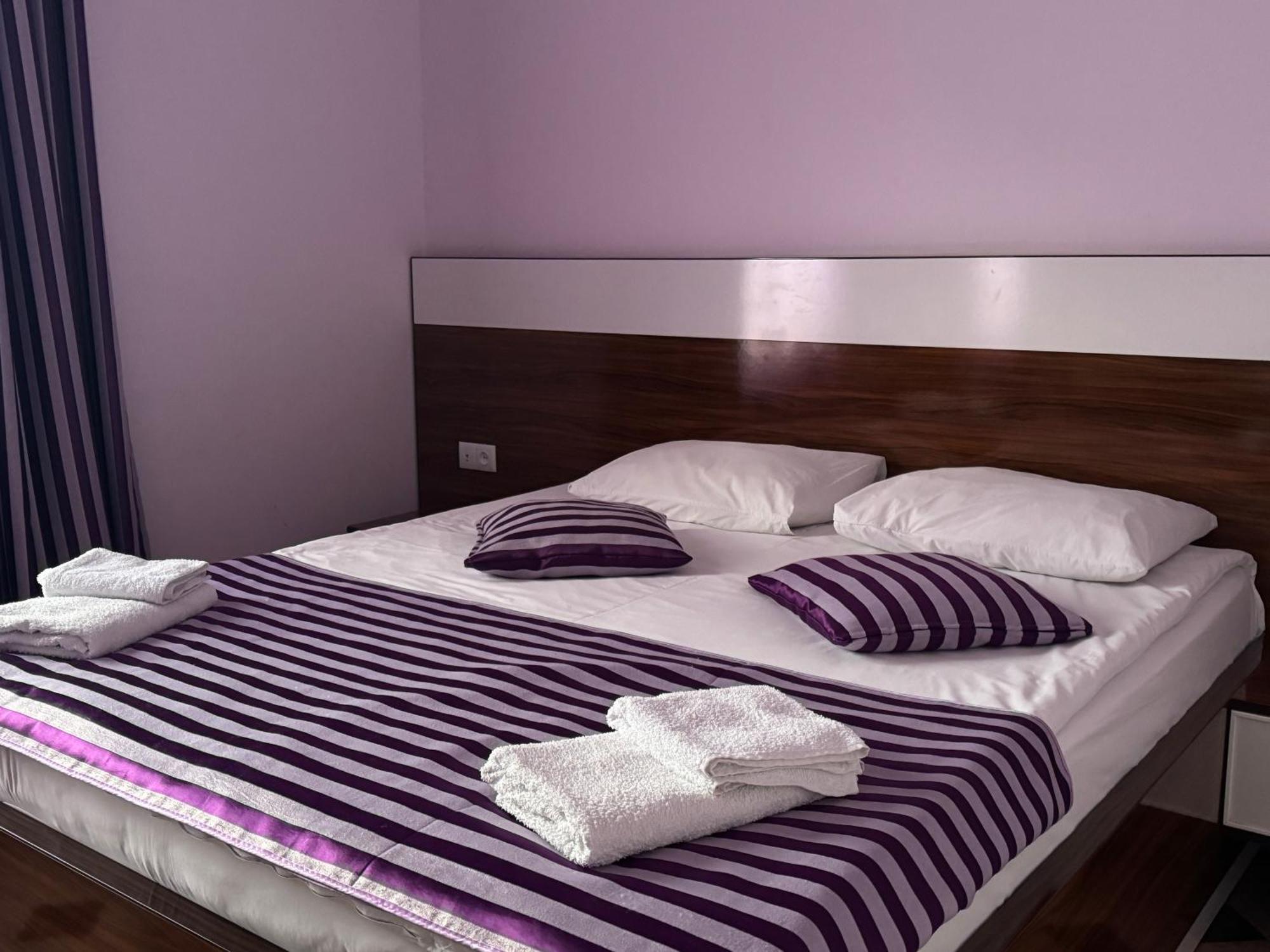 Kirch Hotel & Restaurant Goris Esterno foto