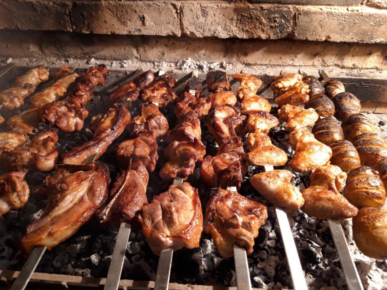Kirch Hotel & Restaurant Goris Esterno foto